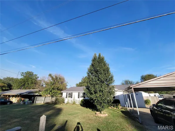 1920 Venda St, Kennett, MO 63857