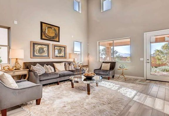 Woodside Homes - Skyline Plan - MODEL HOME!!
