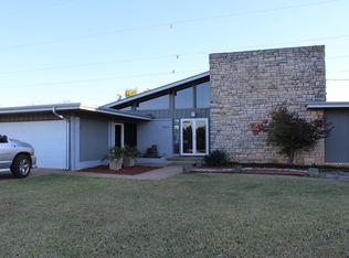 6404 W Captains Dr, Oklahoma City, OK 73162