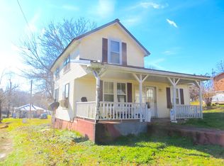 460 Archer Ave, Mammoth Spring, AR 72554