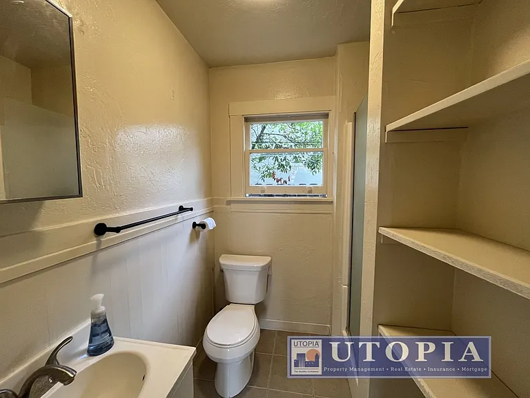 NewB SCZ 204 Hollister — Photo 30
