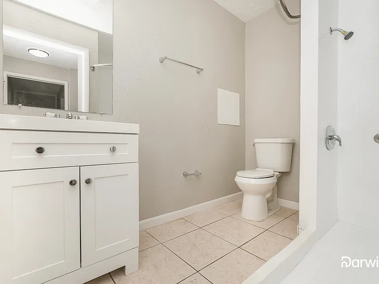 3835 Twilight Dr — Photo 11