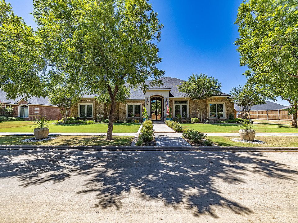 1st image of 4109 109th St