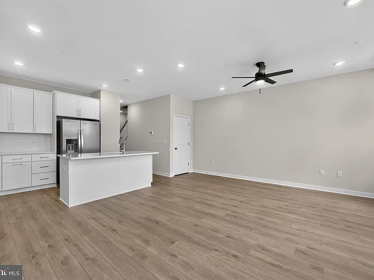 113 Abramo Victor Dr — Photo 12