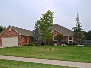 2508 Brenton Dr, Edmond, OK 73012