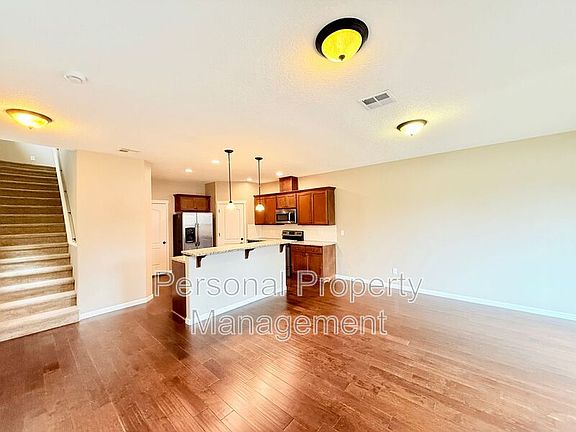 2nd image of 13016 NE 28th Way