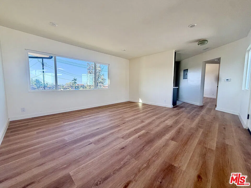 1 bed, 1.0 bath, 500 sqft, $3,850 — Photo 4