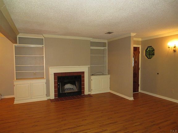 3rd image of 1903 N 11th Ave
