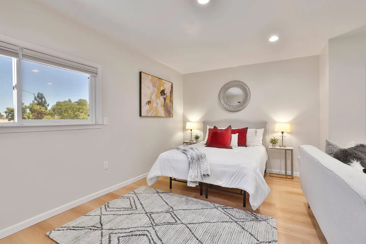 Studio, 513 sqft, $2,350 — Photo 4