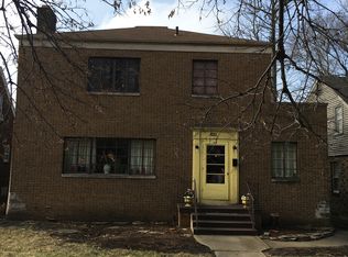 612 Taft Pl, Gary, IN 46404