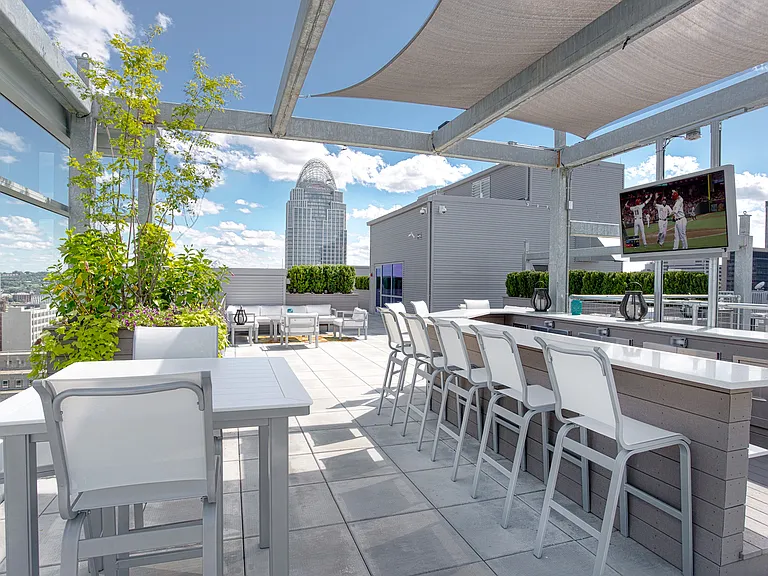 Seven at Broadway roof deck bar