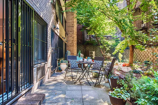 Sold by Compass | media 32