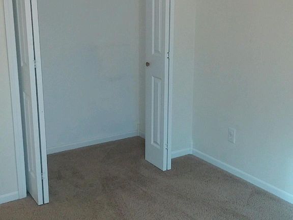 5th image of 1611 N Monroe St