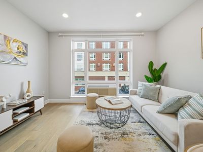18 Cliveden St #201, Quincy, MA, 02169