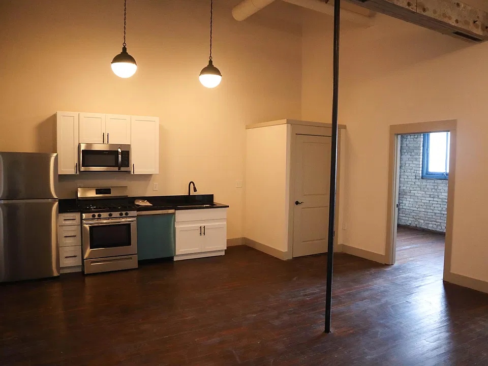 536 3rd St #213
