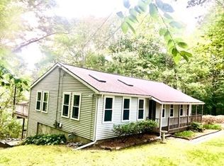 9 Montclair Dr, Auburn, MA 01501