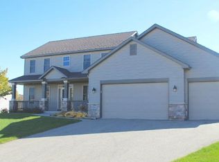 11689 45th Pl NE, Saint Michael, MN 55376