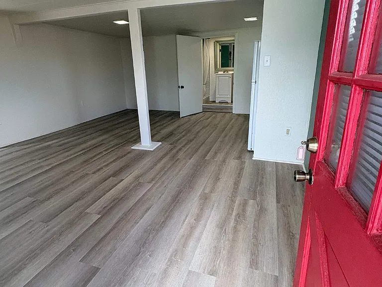 339 SW Ebb Ave — Photo 5