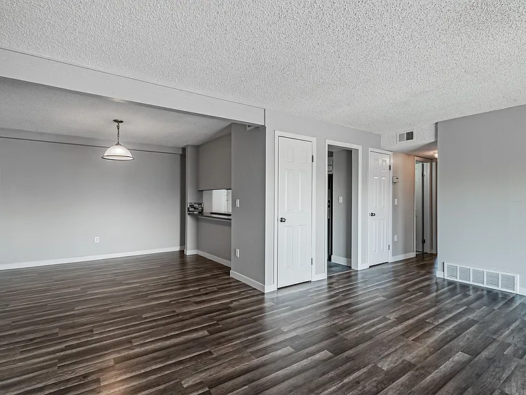 12141 Melody Dr #301 — Photo 3