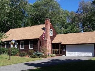 43 Rogers Rd, East Longmeadow, MA 01028