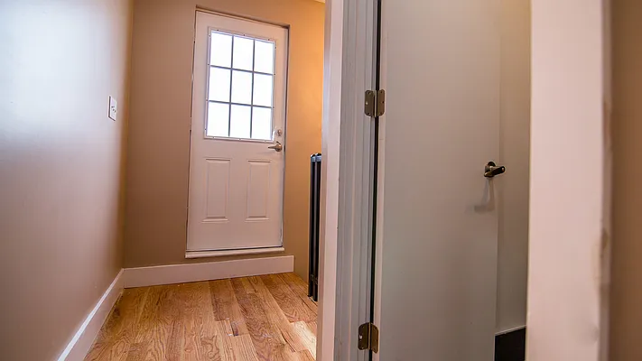 Rented by Nooklyn NYC LLC | media 21