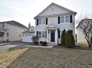413 Frankfort Ave, Oswego, IL 60543