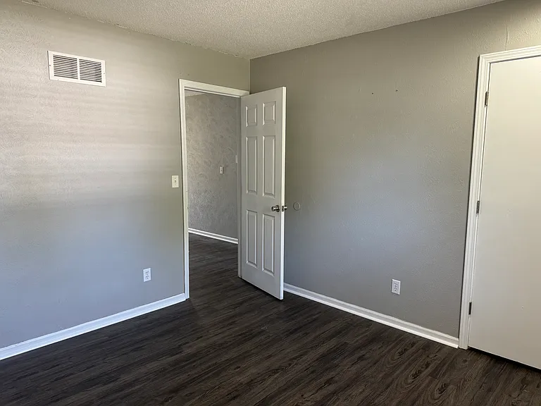 1503 SW Skyline Dr — Photo 8