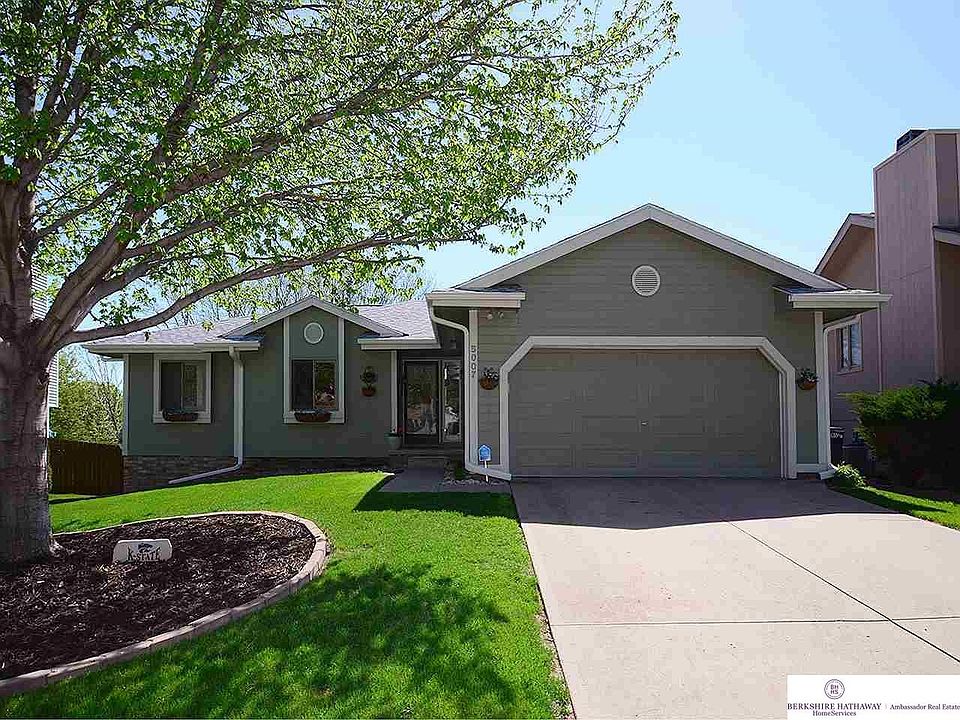 1st image of 5007 S 165th St