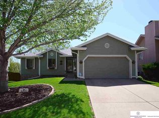 5007 S 165th St, Omaha, NE 68135