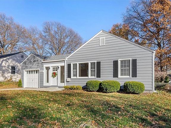 2nd image of 5435 Sherwood Dr
