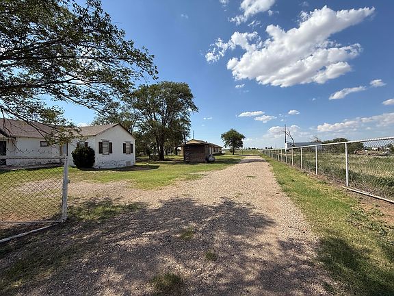 3rd image of 2609 E County Road 7110