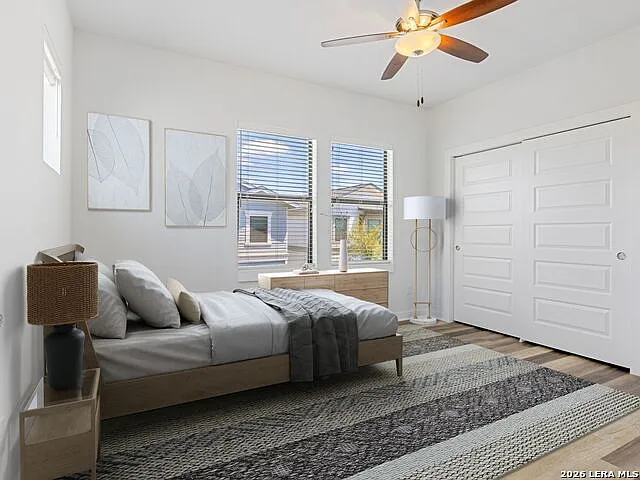 1114 N Olive St — Photo 24