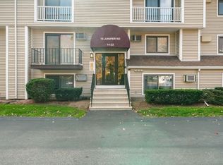16 Juniper Rd UNIT 20, North Attleboro, MA 02760