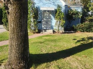 333 Phenix Ave, Cranston, RI 02920