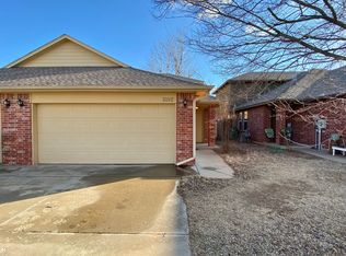 11110 SW 5th St, Yukon, OK 73099