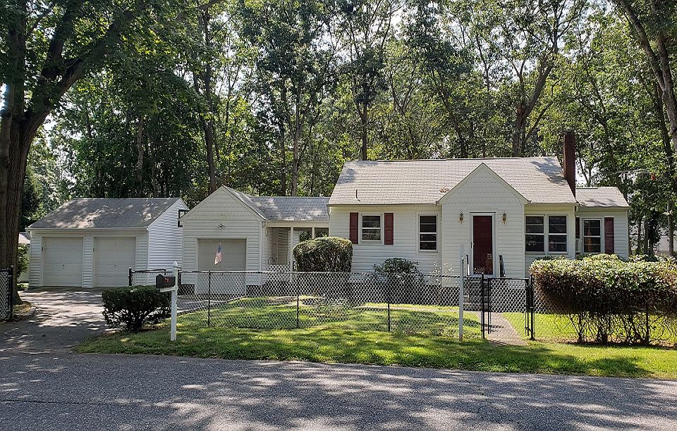 1st image of 164 Harrison Ave