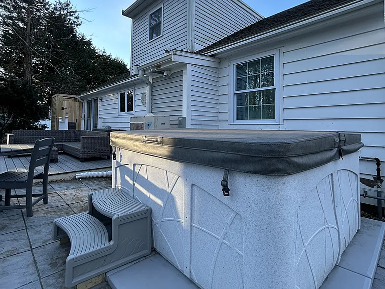 6 Richards Way — Photo 14