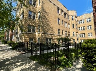 6439 N Newgard Ave #3A, Chicago, IL 60626