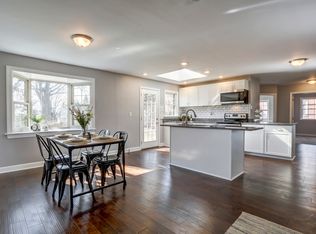 297 W Main St, Leola, PA 17540