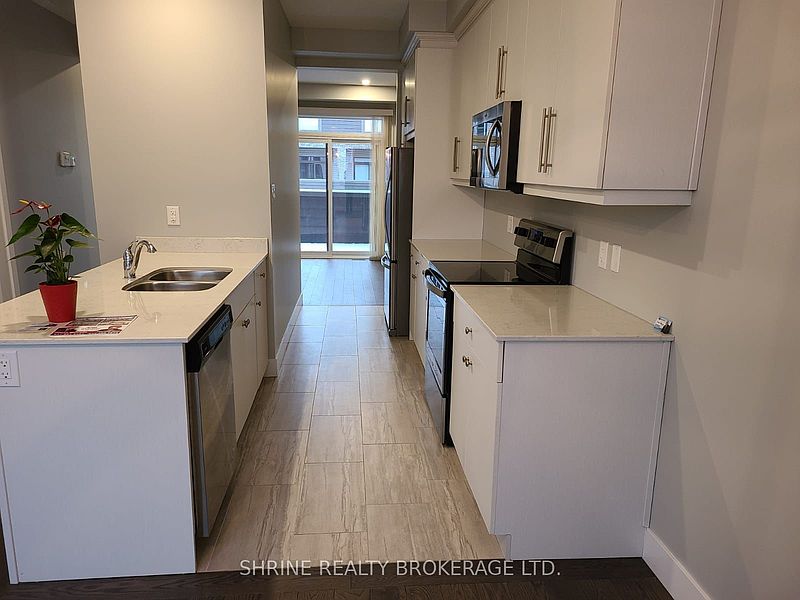 London Townhouse for rent - 3 Bedrooms — photo 4