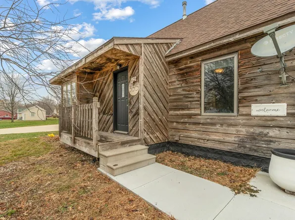 335 Wema Ave, Evansdale, IA 50707