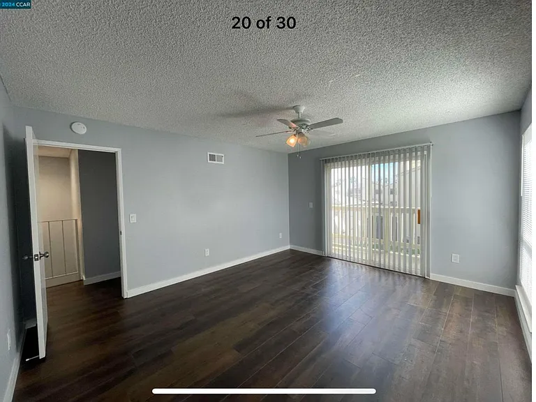 1229 Marina Cir — Photo 19