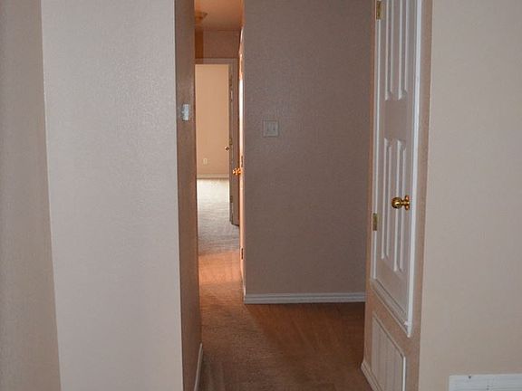 4th image of 318 N 10th St