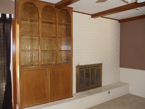 4th image of 1601 NW 50th St
