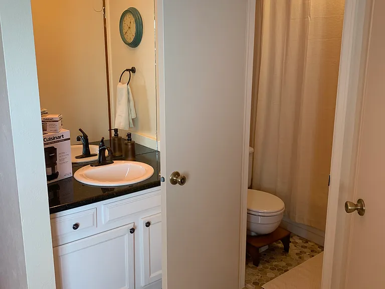 356 S Taft Ct #105 — Photo 3