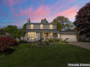 73933 Georgian Ct, Armada, MI 48005