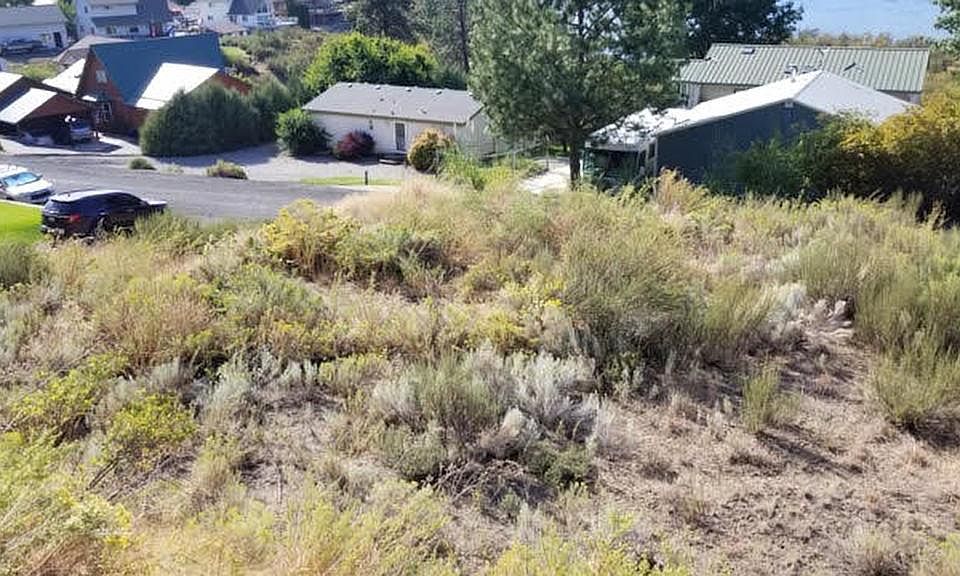 4308 Friday Bay Ln, Seven Bays, WA 99122 Zillow