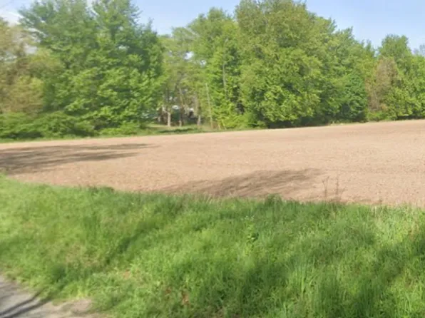 29 County Rd, Bristol, IN 46507