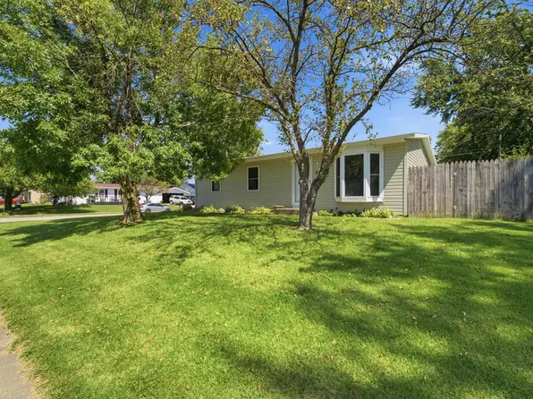 1013 Beaumont Dr, Lafayette, IN 47905