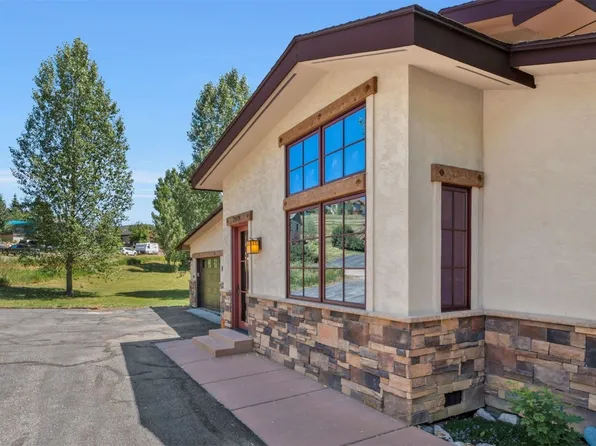 27125 Moonlight Way, Steamboat Springs, CO 80487